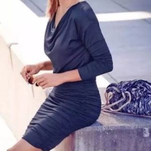 《Athleta》 Solstice Ruched Long Sleeve Dress